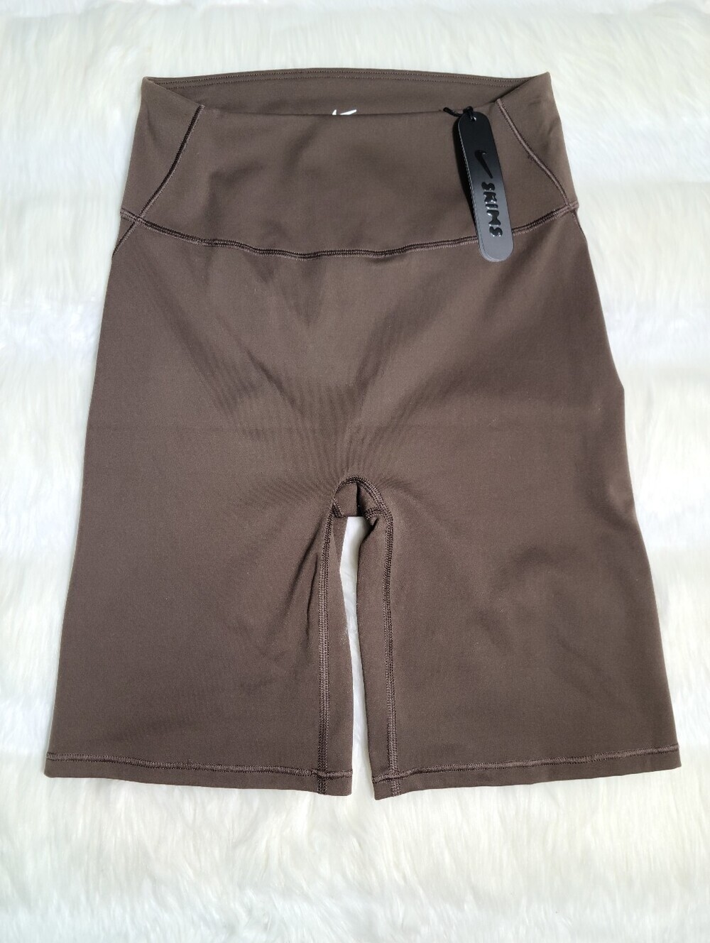Nike SKIMS Matte Biker Shorts 7 Inch Brown Dark Sepia Women XS NEW